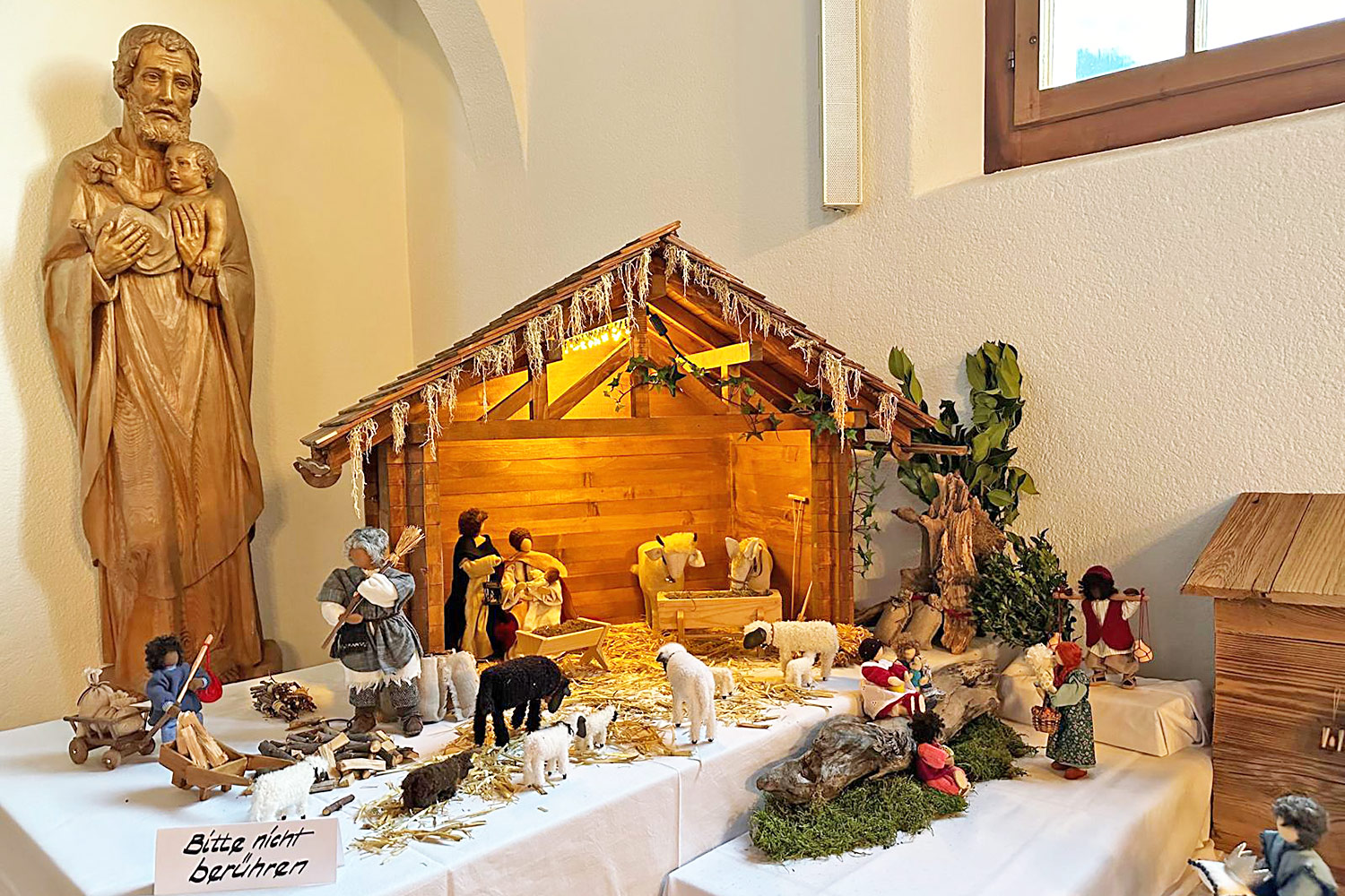 aktuell_weihnachtskrippe Casa Sogn Giusep Weihnachtskrippe